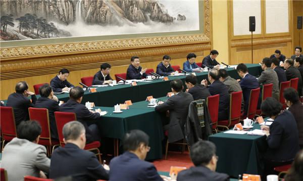 习近平主持召开党的新闻舆论工作座谈会